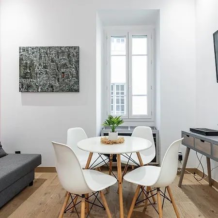 Garibaldi Square - Cozy 1 Bdr Old Town