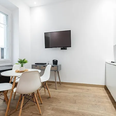 Garibaldi Square - Cozy 1 Bdr Old Town * نيس