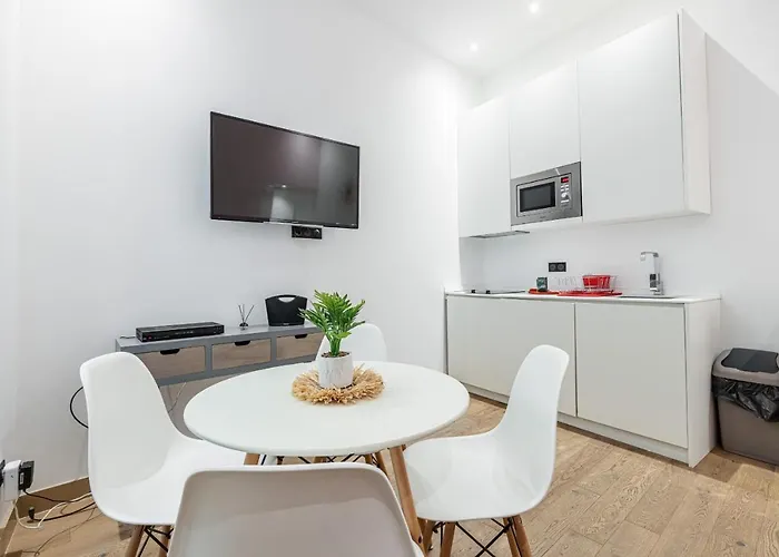 Garibaldi Square - Cozy 1 Bdr Old Town Appartement *